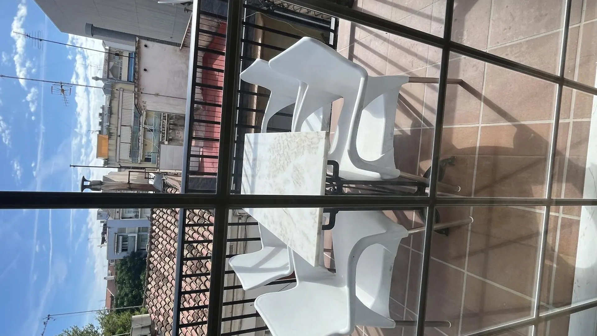 Budhas Apartment Relax & Confort Centro קאלאפיי