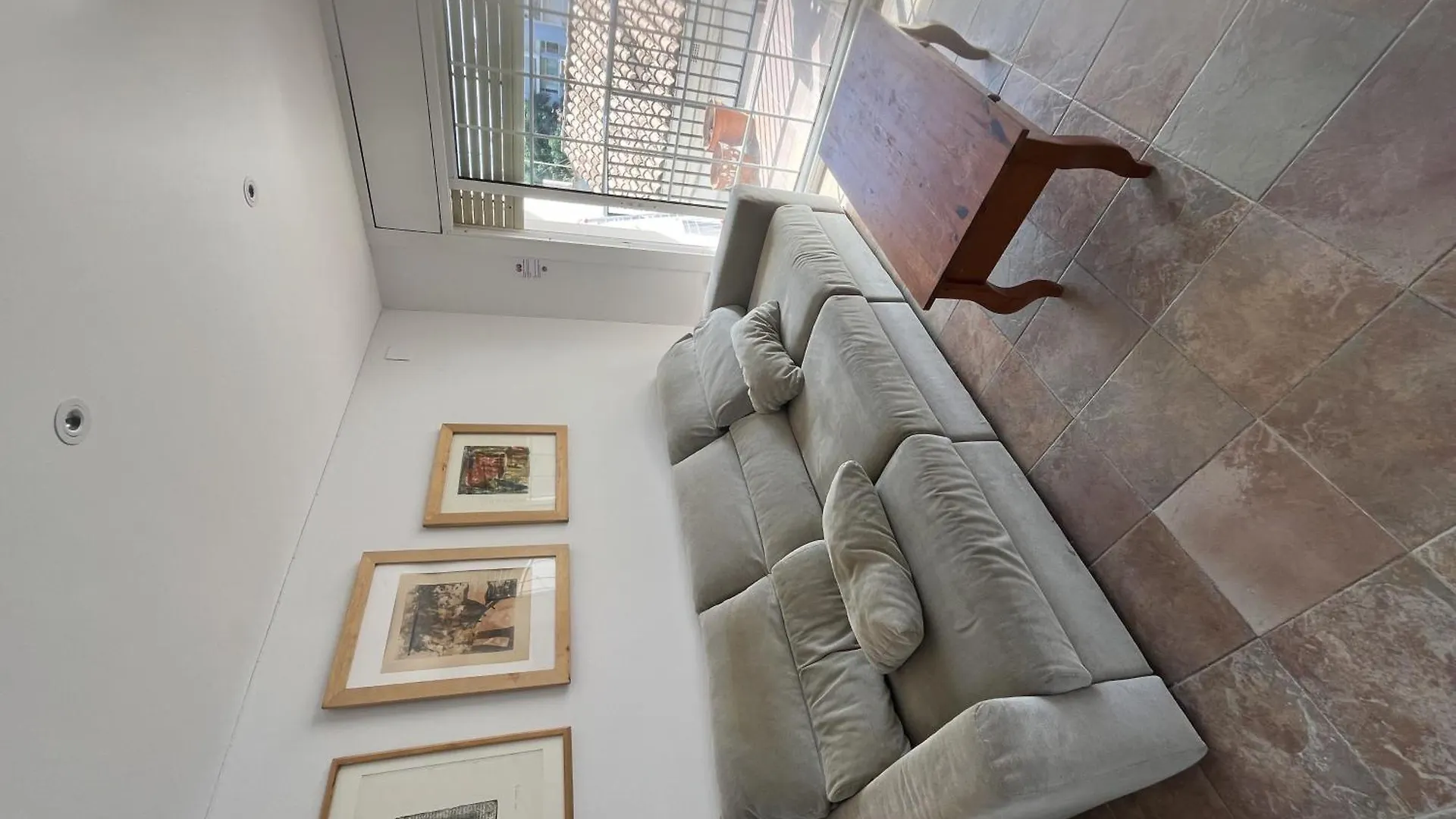 Budhas Apartment Relax & Confort Centro קאלאפיי